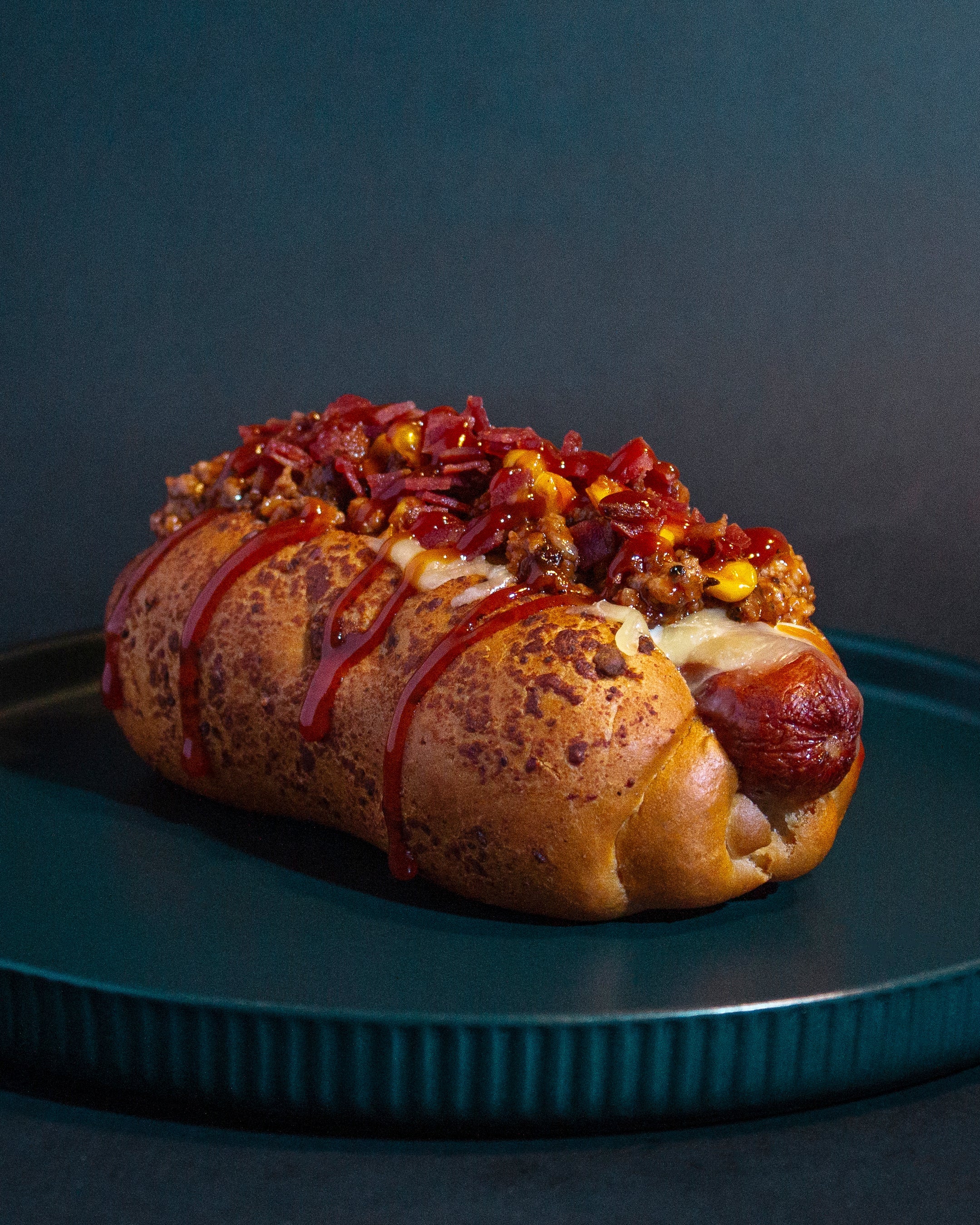 HOT DOGS
